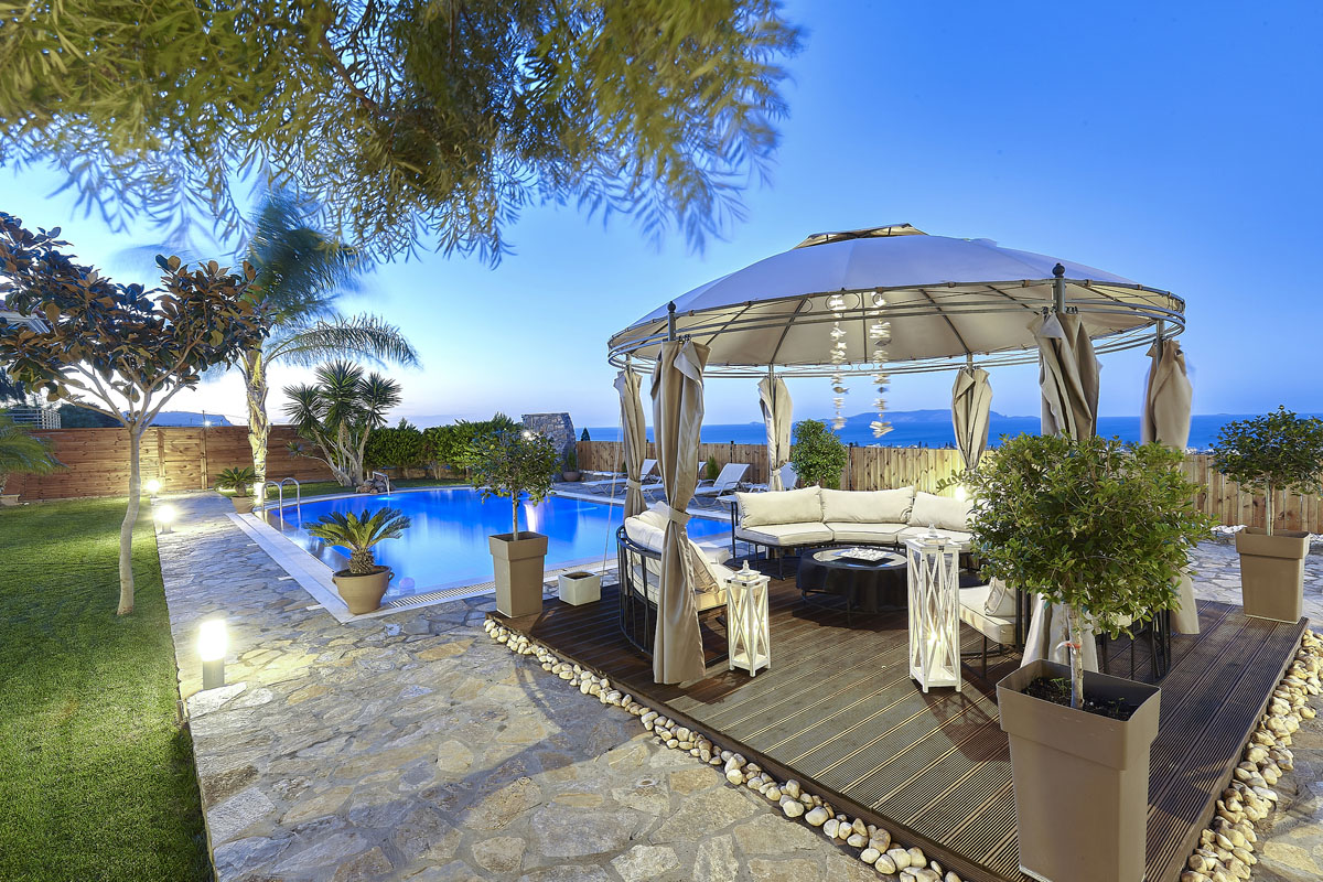 Luxury Villa Thea